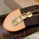 Replica Borsa da toilette Louis Vuitton 15 Borsa per cosmetici M47546