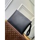 Replica Custodia per iPad Louis Vuitton Takeoff LV Aerogram M69837 Replica Custodia per iPad Louis Vuitton Takeoff LV Aerogram M69837