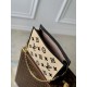 Replica Custodia da toilette Louis Vuitton con catena M82521