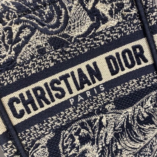 Replica Borsa per telefono Dior Mini Book Tote Toile de Jouy Ricamo inverso Blu Replica Borsa per telefono Dior Mini Book Tote Toile de Jouy Ricamo inverso Blu