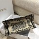 Replica Borsa tote Dior piccola a libro Toile de Jouy ricamata Marrone