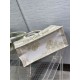 Replica Borsa tote Dior media a libro Rêve d'Infini ricamo Oro
