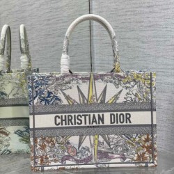 Replica Dior Media Dior Book Tote Multicolor Ricamo Rêve d'Infini Bianco