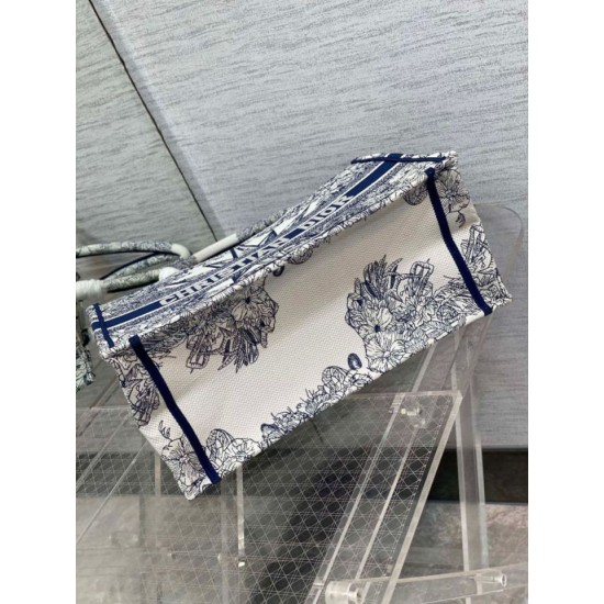 Replica Dior Dior Book Tote media Rêve d'Infini ricamo bianco/blu