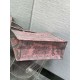 Replica Borsa tote grande per libri Dior Toile de Jouy Sauvage ricamo rosa / grigio