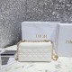 Replica Borsa media Dior Caro Cannage bianca Replica Borsa media Dior Caro Cannage bianca
