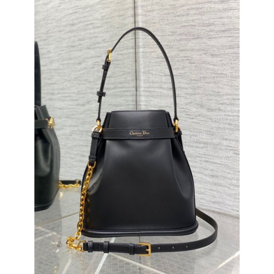 Replica Borsa a secchiello media Dior C'est Saddle in pelle di vitello nera