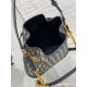 Replica Borsa a secchiello media Dior C'est Jacquard obliquo blu Replica Borsa a secchiello media Dior C'est Jacquard obliquo blu