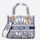 Replica Borsa Dior Medium Lady D-Lite Multicolor Ricamo Rêve d'Infini Blu Replica Borsa Dior Medium Lady D-Lite Multicolor Ricamo Rêve d'Infini Blu