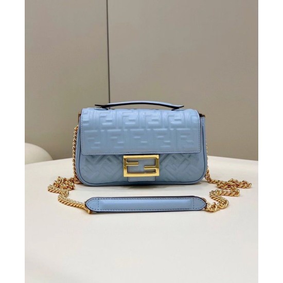 Replica Borsa Midi Fendi Baguette Chain Nappa Blu