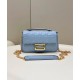 Replica Borsa Midi Fendi Baguette Chain Nappa Blu