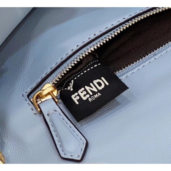 Replica Borsa Midi Fendi Baguette Chain Nappa Blu