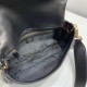 Replica Borsa baguette media Fendi motivo FF nera