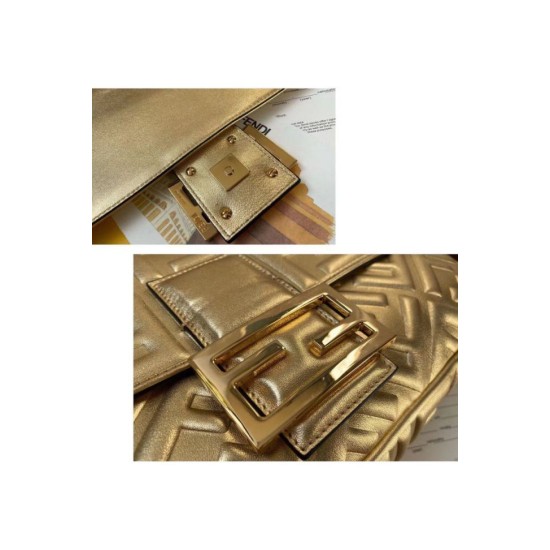 Replica Borsa grande Fendi Baguette con motivo FF oro Replica Borsa grande Fendi Baguette con motivo FF oro