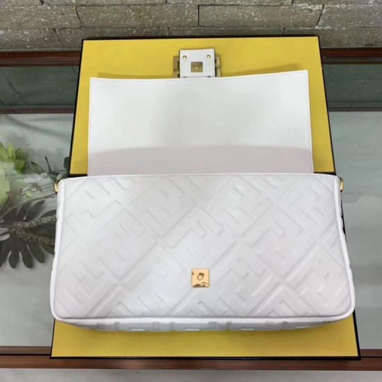 Replica Borsa Baguette Grande Fendi Motivo FF Bianca Replica Borsa Baguette Grande Fendi Motivo FF Bianca