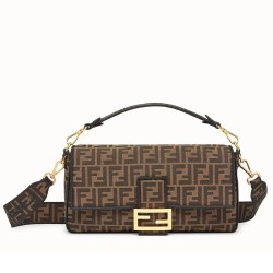 Replica Borsa grande Fendi Baguette in tessuto FF con finiture nere