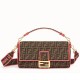 Replica Borsa grande Fendi Baguette in tessuto FF con finiture rosa