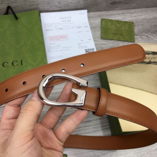 Replica Cintura sottile Gucci con fibbia G 655566 Marrone