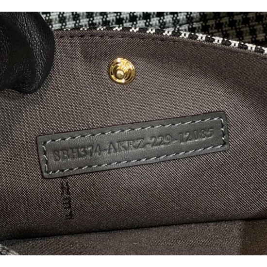 Replica Shopper Fendi X-Tote in lana pied de poule con ricamo FF 8BH374 Grigia