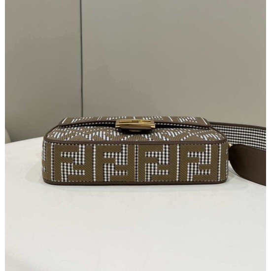 Replica Borsa Fendi Baguette 8BR600 in lana pied de poule con ricamo FF Marrone