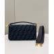 Replica Borsa in tessuto arazzo Fendi 8BR600 Baguette Chain Midi FF Blu Navy