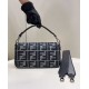 Replica Borsa Fendi Baguette 8BR600 in lana pied de poule con ricamo FF Grigio