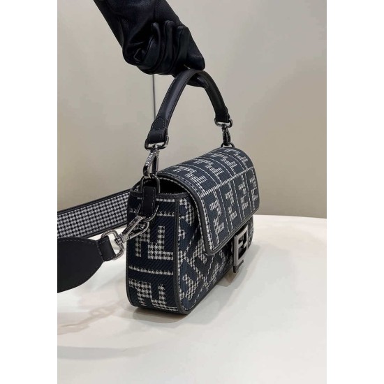 Replica Borsa Fendi Baguette 8BR600 in lana pied de poule con ricamo FF Grigio