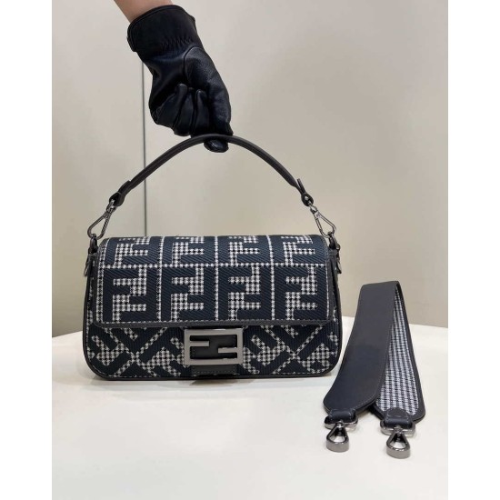 Replica Borsa Fendi Baguette 8BR600 in lana pied de poule con ricamo FF Grigio