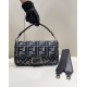 Replica Borsa Fendi Baguette 8BR600 in lana pied de poule con ricamo FF Grigio