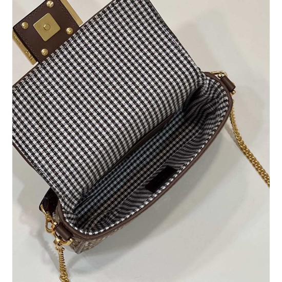 Replica Fendi 8BS017 Borsa Mini Baguette in lana pied de poule con ricamo FF Marrone