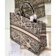 Replica Christian Dior Borsa tote grande Dior Book color albicocca