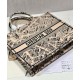 Replica Christian Dior Borsa tote grande Dior Book color albicocca