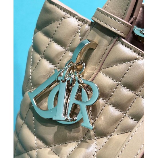 Replica Borsa Christian Dior piccola/media Dior Toujours caffè leggero