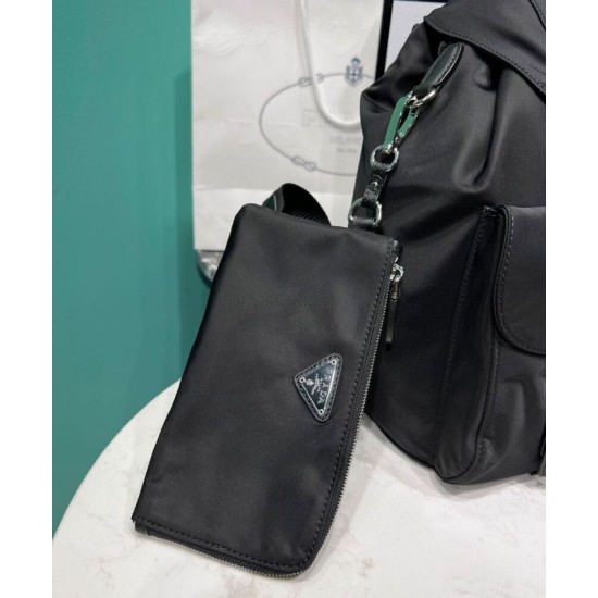 Replica Zaino medio Prada Re-Nylon 1BZ811 Nero