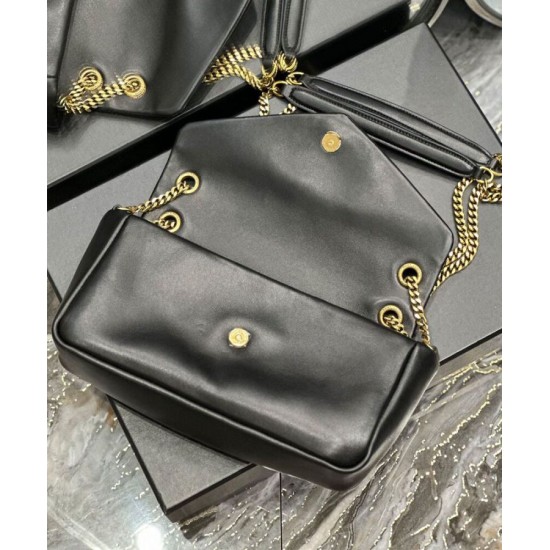 Replica Borsa YSL Saint Laurent Calypso decorata con il nero Cassandre Replica Borsa YSL Saint Laurent Calypso decorata con il nero Cassandre