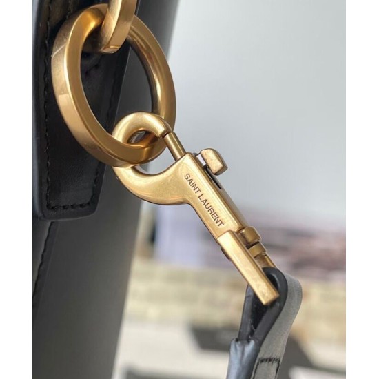 Replica YSL Saint Laurent Le 37 in borsa lucida nera Replica YSL Saint Laurent Le 37 in borsa lucida nera