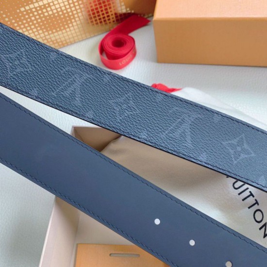 Replica Cintura reversibile Louis Vuitton LV Dove 40MM in tela monogramma Eclipse M0576V