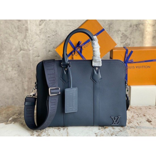 Replica Valigetta Louis Vuitton Takeoff in pelle Aerogram blu M21440 Replica Valigetta Louis Vuitton Takeoff in pelle Aerogram blu M21440