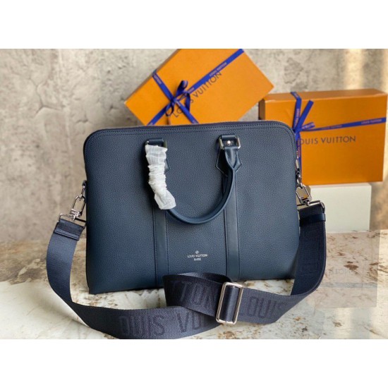 Replica Valigetta Louis Vuitton Takeoff in pelle Aerogram blu M21440 Replica Valigetta Louis Vuitton Takeoff in pelle Aerogram blu M21440