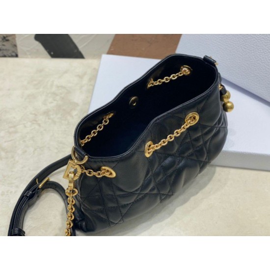 Replica Borsa Dior Ammi piccola/media Macrocannage Nera