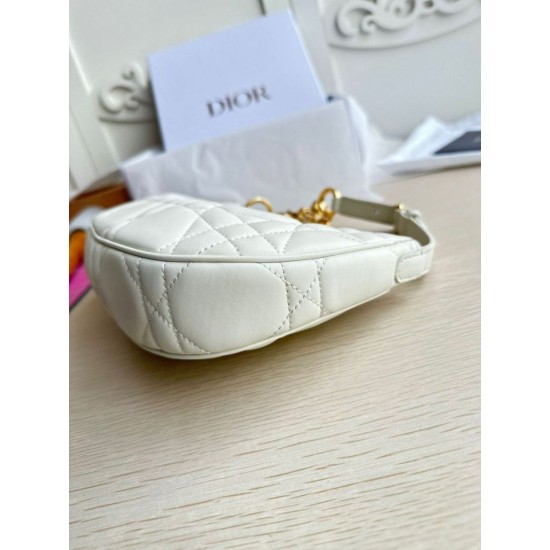 Replica Borsa a tracolla Dior CD Lounge Pelle di agnello Macrocannage bianca