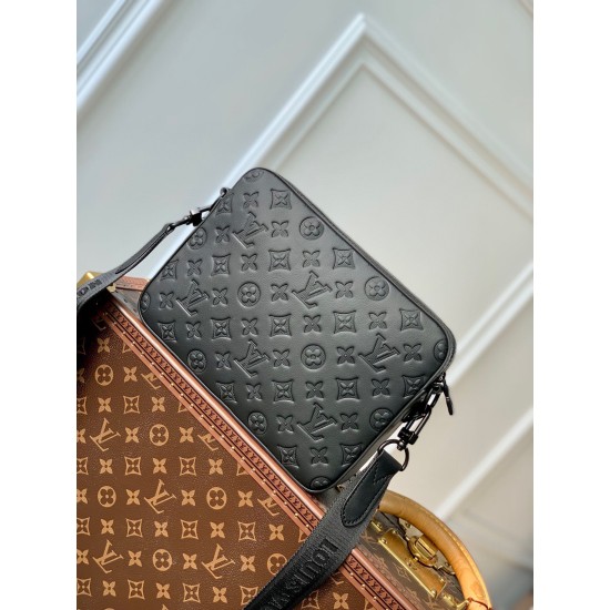 Replica Borsa a tracolla Louis Vuitton Trio in pelle con monogramma in rilievo M46602 Replica Borsa a tracolla Louis Vuitton Trio in pelle con monogramma in rilievo M46602