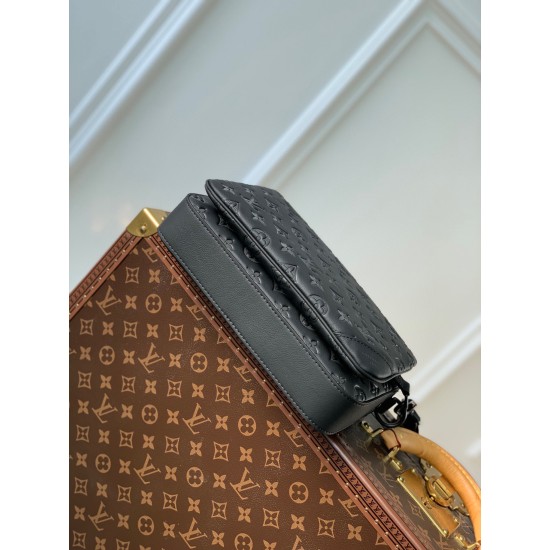 Replica Borsa a tracolla Louis Vuitton Trio in pelle con monogramma in rilievo M46602 Replica Borsa a tracolla Louis Vuitton Trio in pelle con monogramma in rilievo M46602