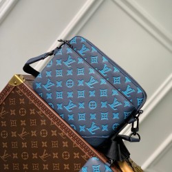 Replica Borsa a tracolla Louis Vuitton Trio in pelle con monogramma in rilievo M46604