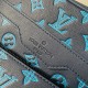Replica Borsa a tracolla Louis Vuitton Trio in pelle con monogramma in rilievo M46604