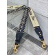 Replica Tracolla Dior con Anello Ricamo Obliquo con Medaglioni Blu