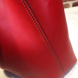 Replica Reversible GG Medium Tote 368568 Red