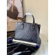 Replica Borsa OnTheGo PM Monogram Empreinte M45653