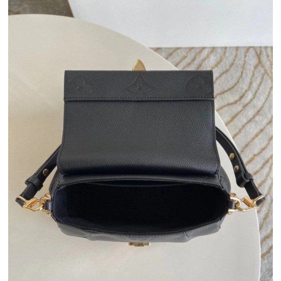 Replica Favorite Bag Monogram Empreinte M45813