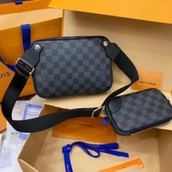 Replica Scott Messenger Bag Damier Graphite N50018